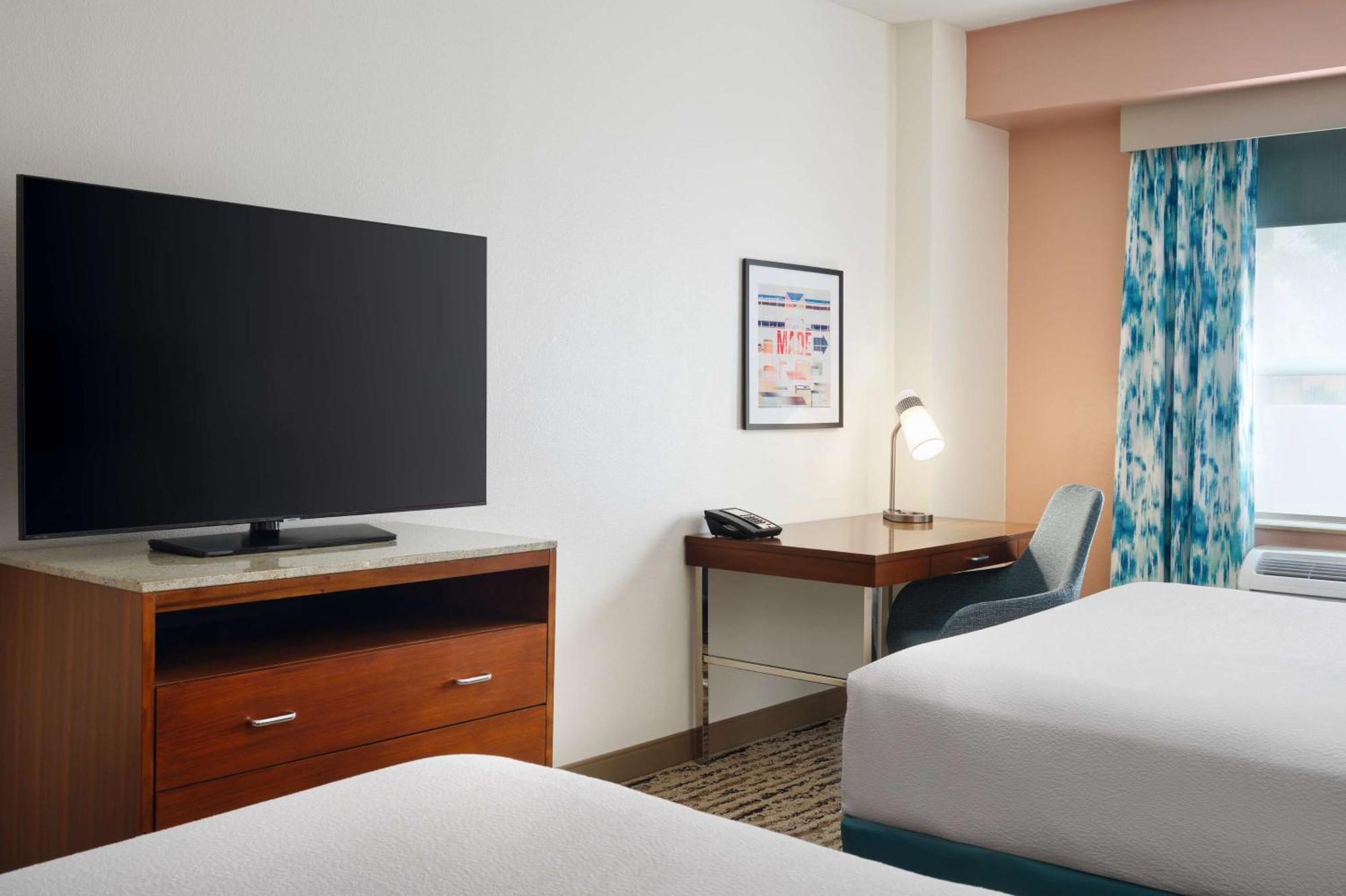 Hilton Garden Inn Atlanta Midtown Екстер'єр фото