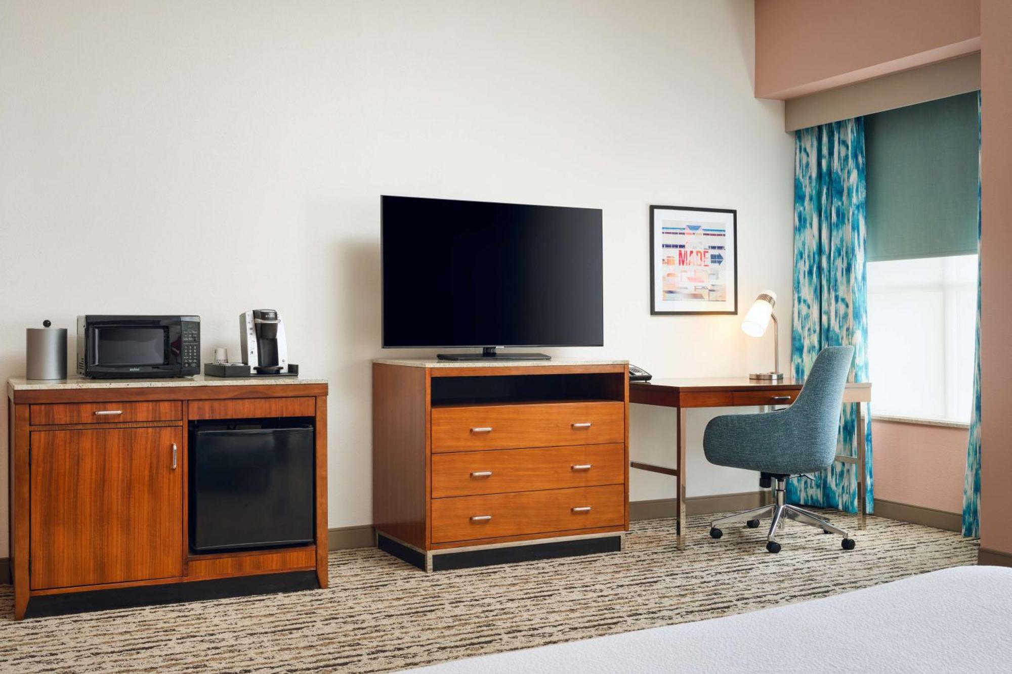 Hilton Garden Inn Atlanta Midtown Екстер'єр фото