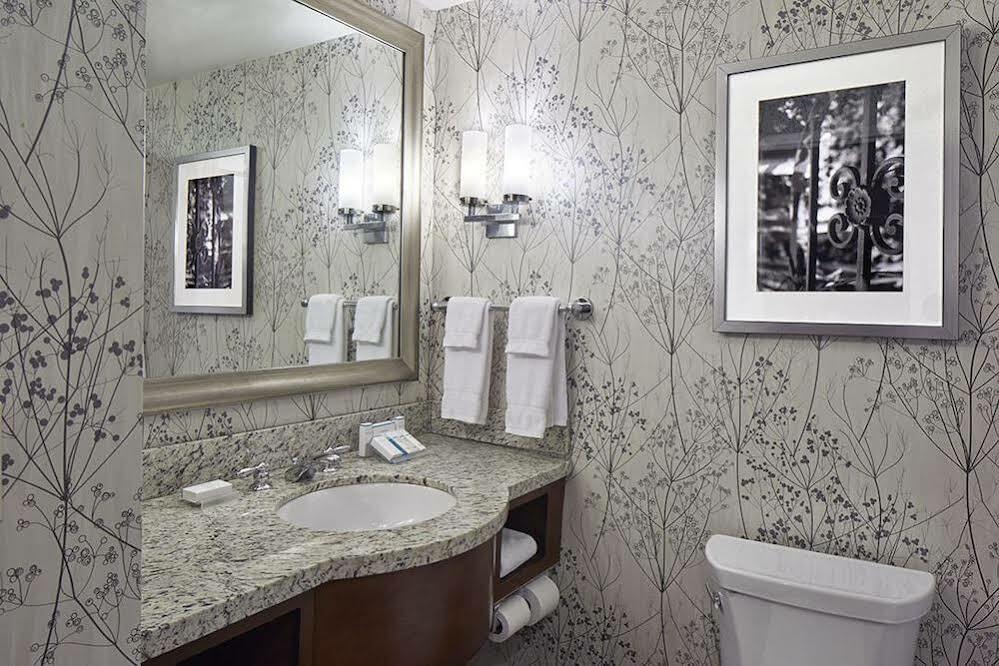 Hilton Garden Inn Atlanta Midtown Екстер'єр фото