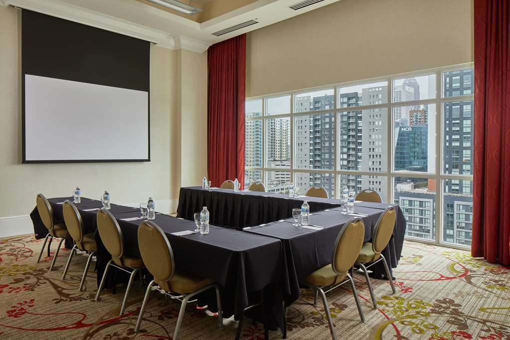 Hilton Garden Inn Atlanta Midtown Ресторан фото
