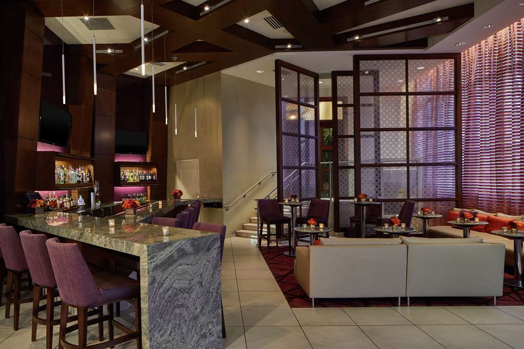 Hilton Garden Inn Atlanta Midtown Ресторан фото